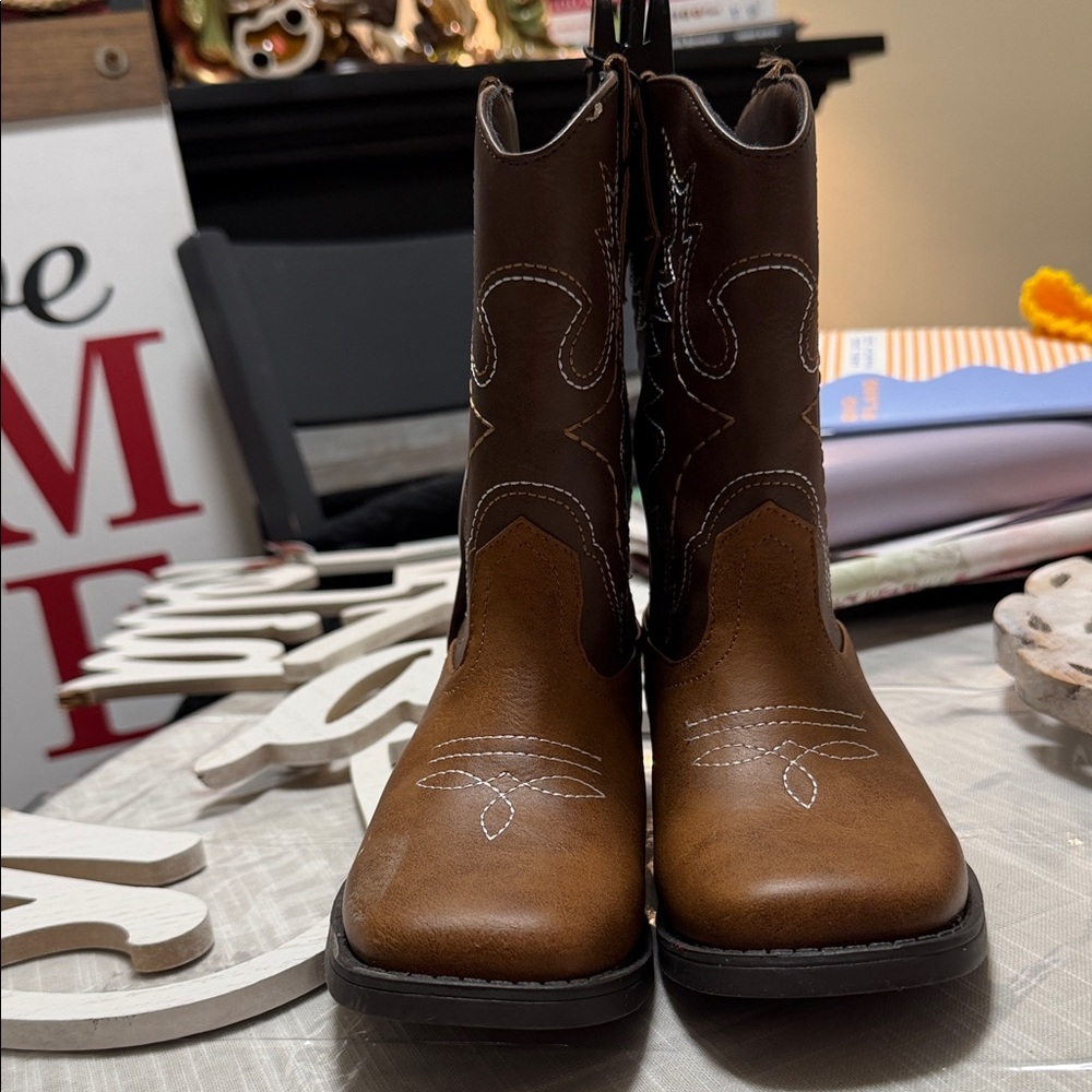 Wonder Nation Western Brown Boots - Picture 3 of 3